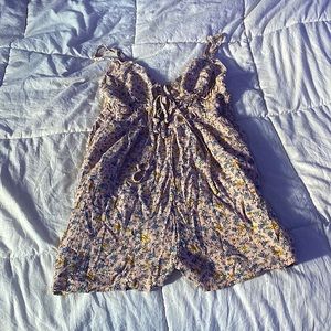 Romper, Aeropostale, woman’s medium,light pink, blue, yellow, white, green.